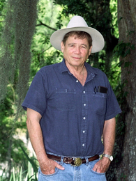 Poträttbild av James Lee Burke