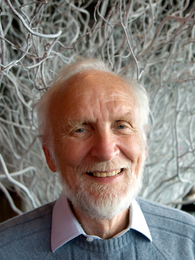 Poträttbild av Reginald Hill