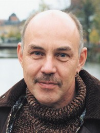 Författarporträtt av Cras, Bengt-Åke